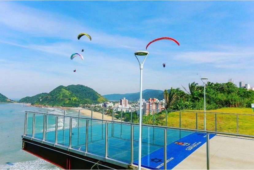 Apto Guaruja - Asturias المظهر الخارجي الصورة